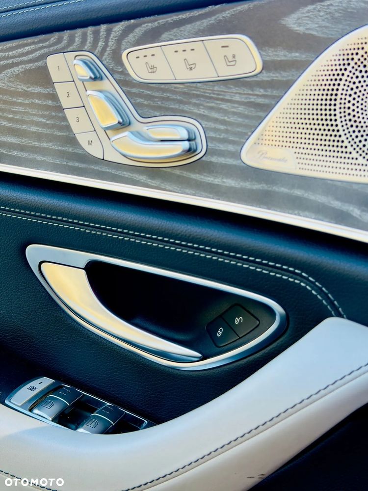 Mercedes-Benz CLS - 14