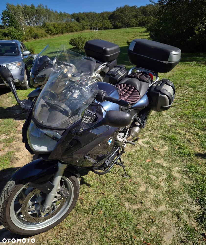 BMW F - 10