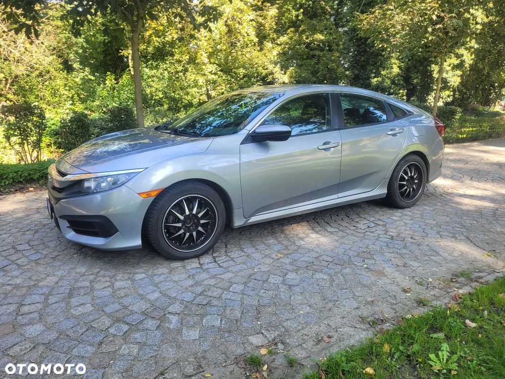 Honda Civic - 4