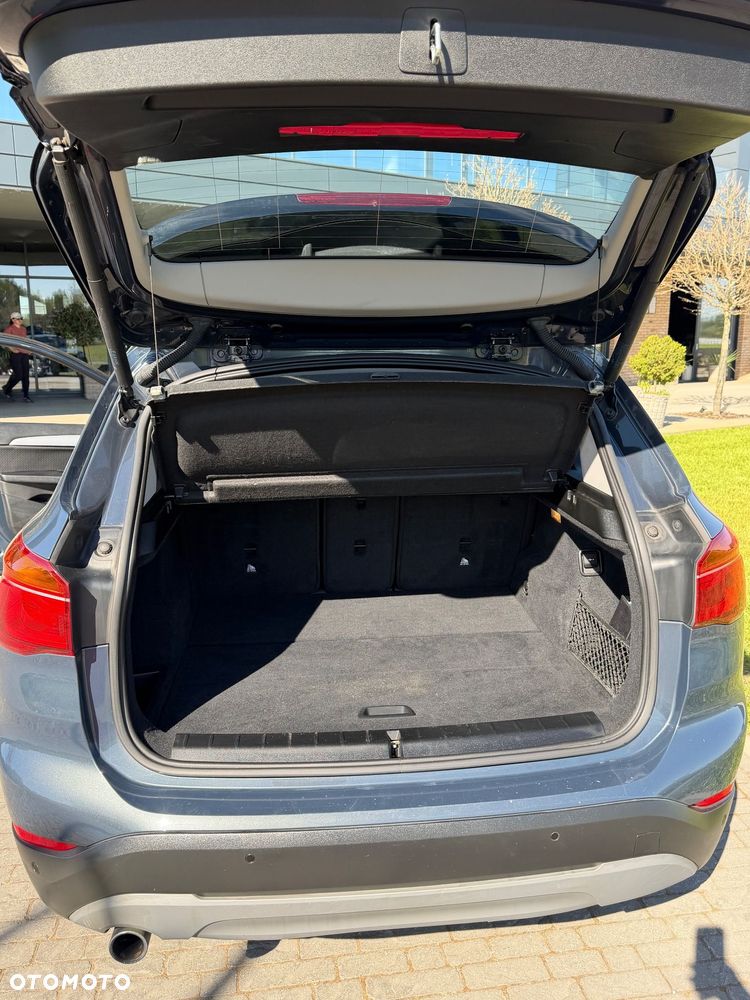 BMW X1 sDrive18i - 8