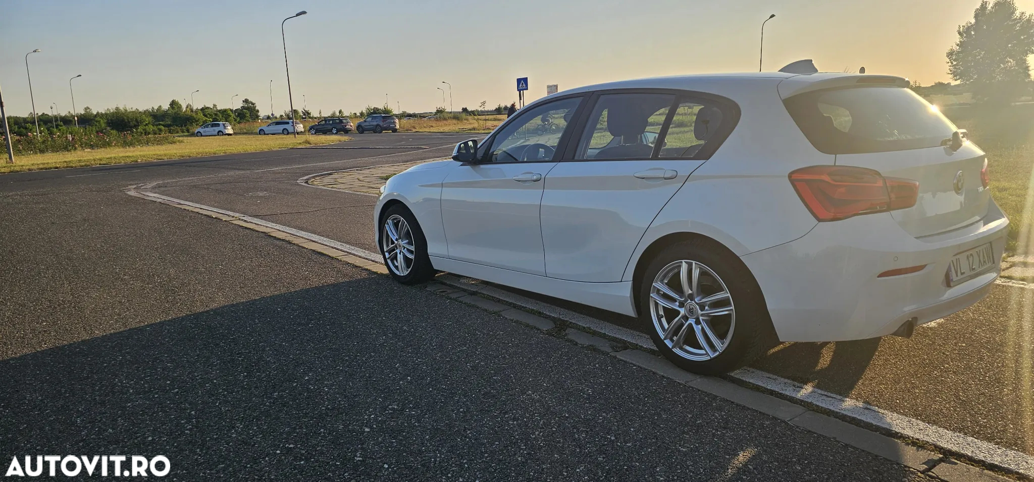 BMW Seria 1 118i - 17