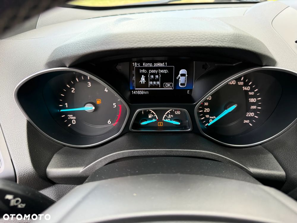 Ford Kuga 1.5 TDCi 2x4 ST-Line - 34