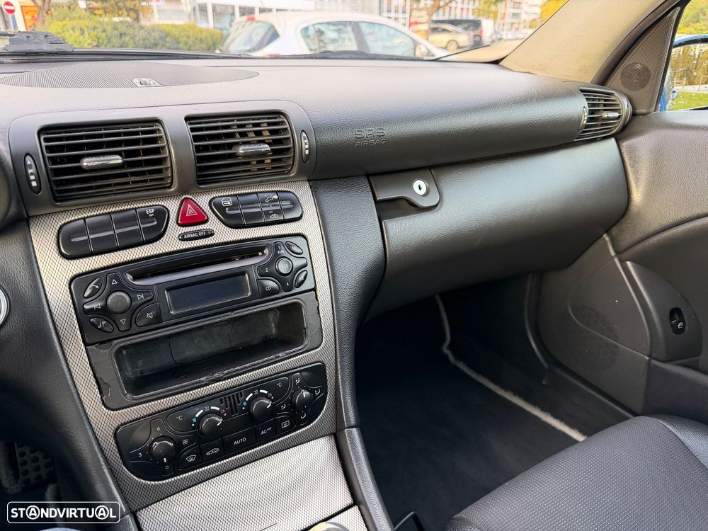 Mercedes-Benz C 220 CDi Sport Coupé Evolution S6 - 24