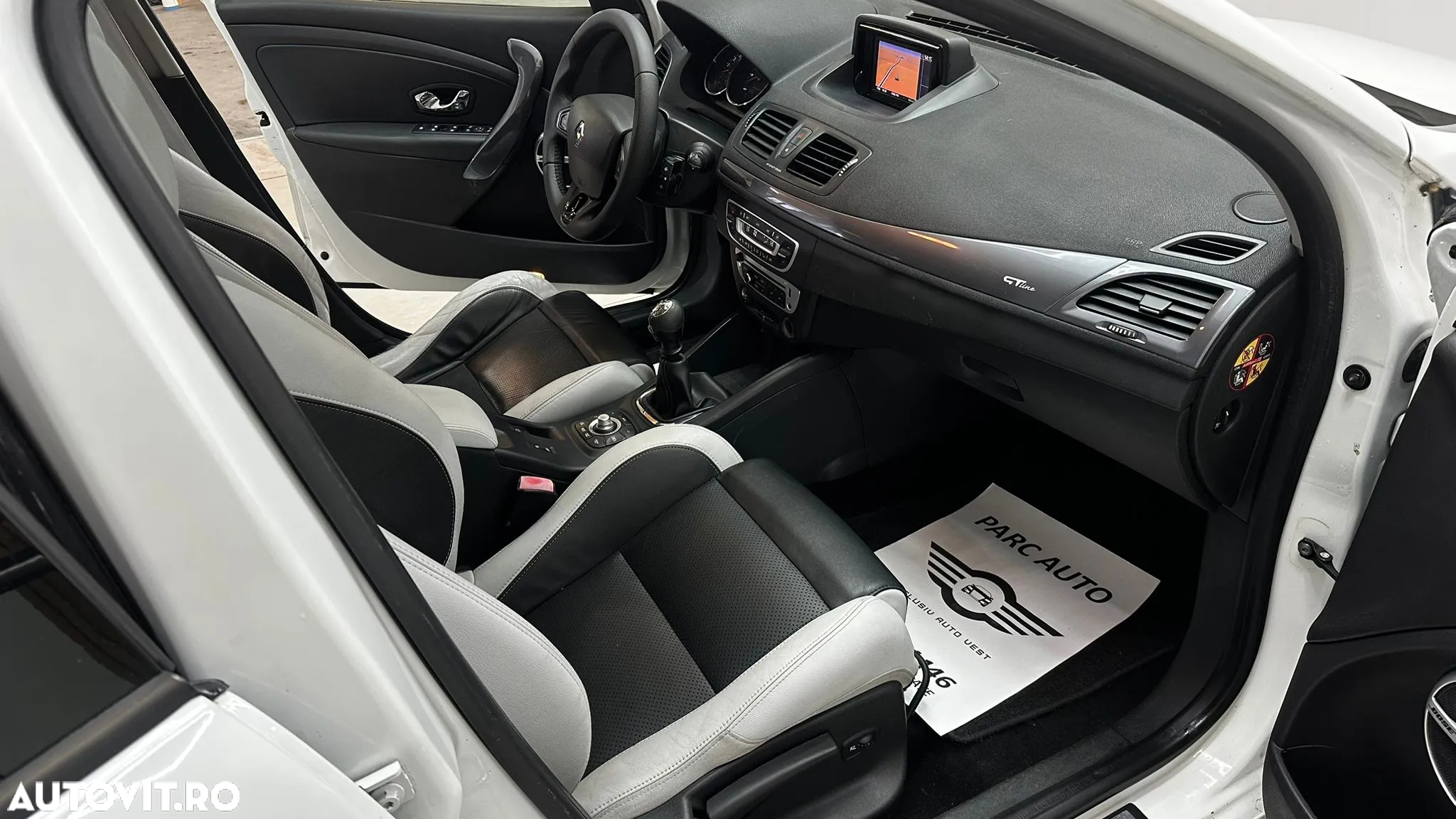 Renault Megane 1.5 dCi Dynamique - 7