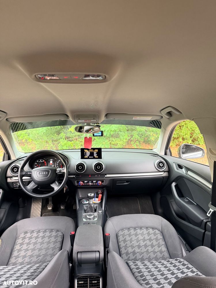 Audi A3 Sportback - 16