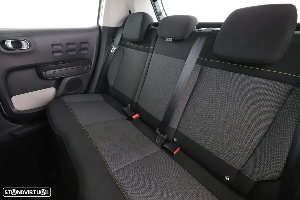 Citroën C3 1.2 PureTech Shine EAT6 - 7