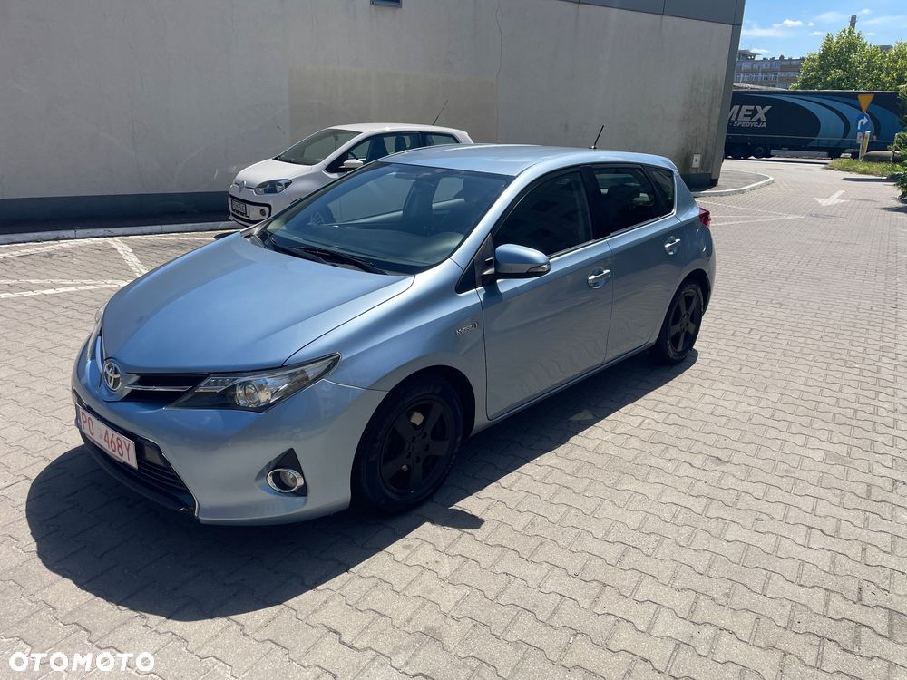 Toyota Auris - 4