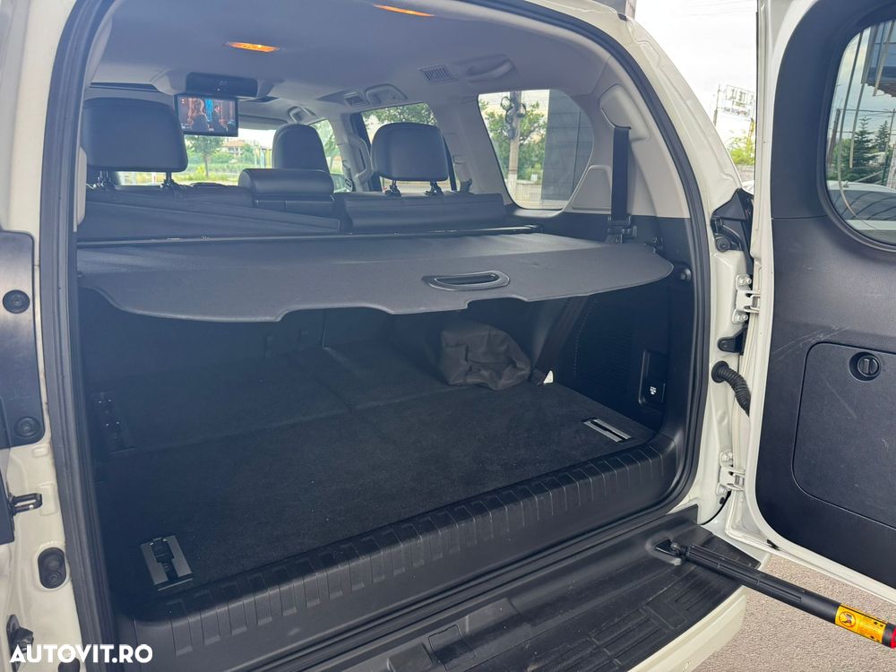 Toyota Land Cruiser 2.8l D-4D 204 CP A/T 7 locuri Luxury AVS Black - 21