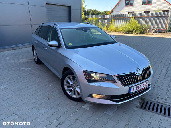 Skoda Superb 2.0 TDI DSG Style
