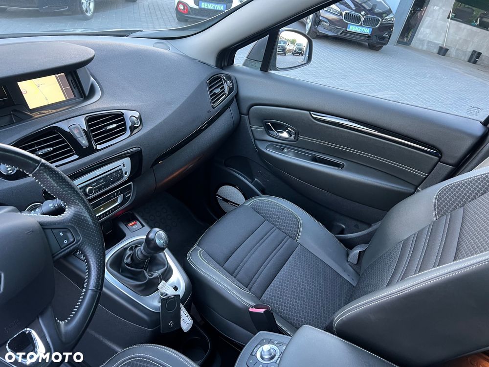 Renault Scenic 1.2 TCe Energy Bose - 11