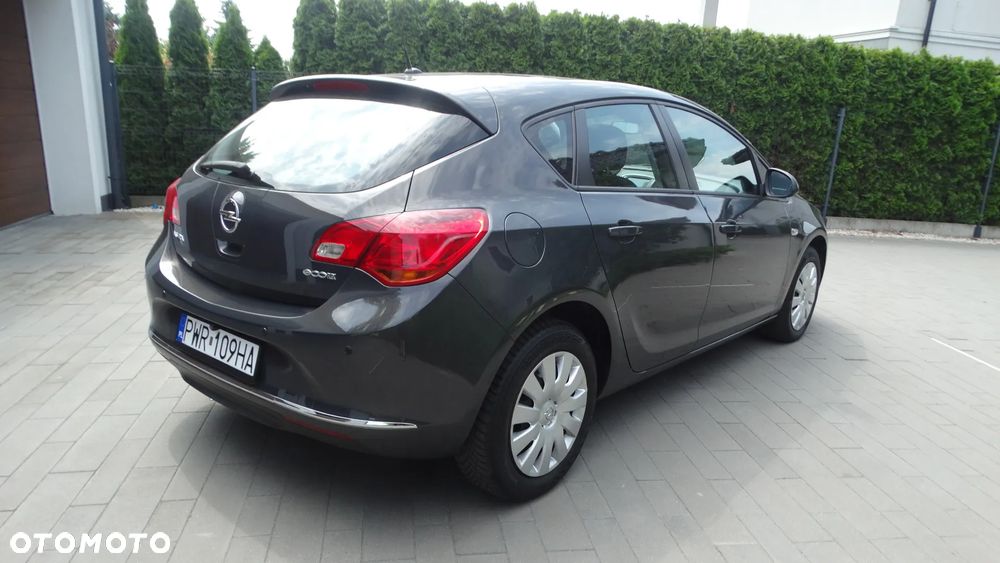 Opel Astra 1.4 Selection - 6