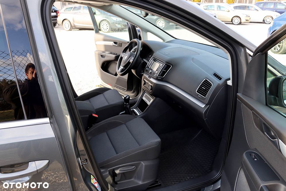 Volkswagen Sharan 2.0 TDI 4MOTION Blue Motion Style - 21