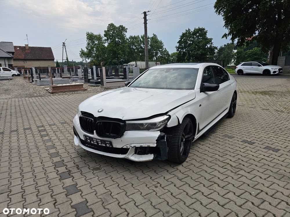 BMW Seria 7 740Li - 3