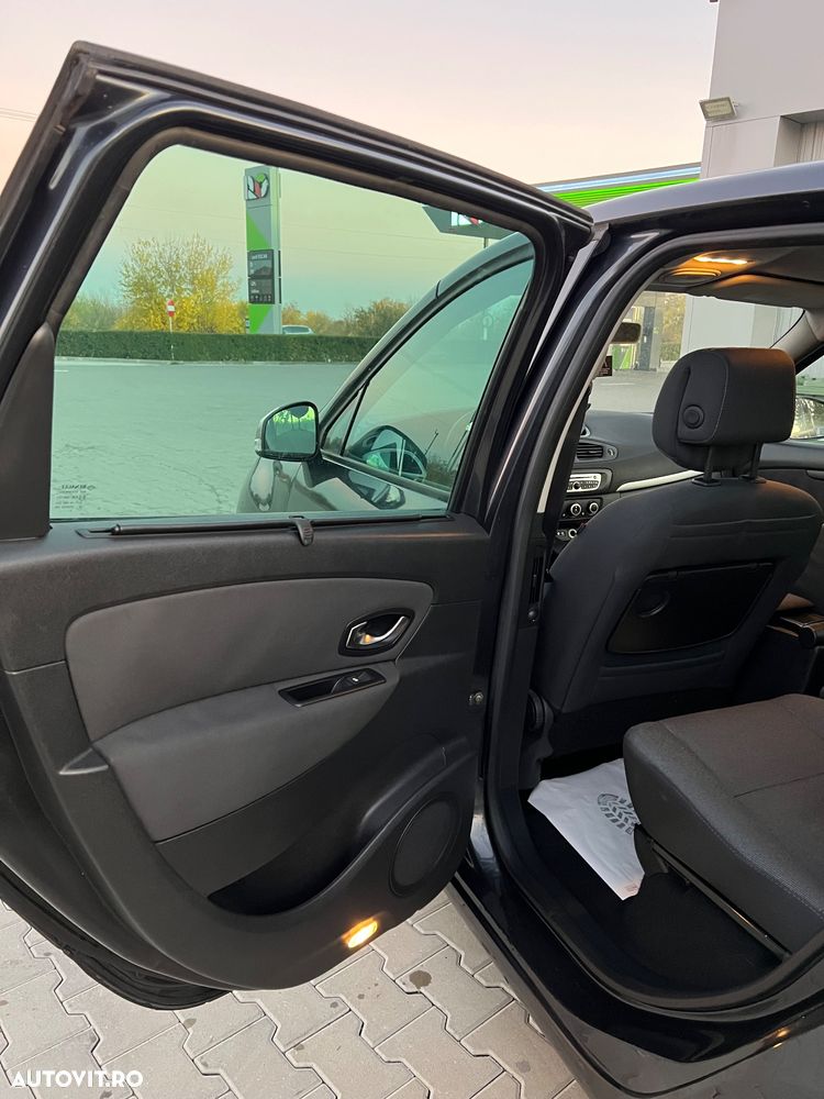 Renault Scenic 1.5dCi Authentique - 15