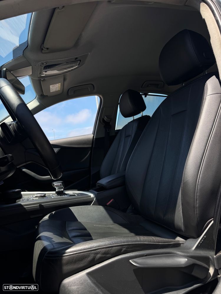Audi A4 2.0 TDI S tronic - 6