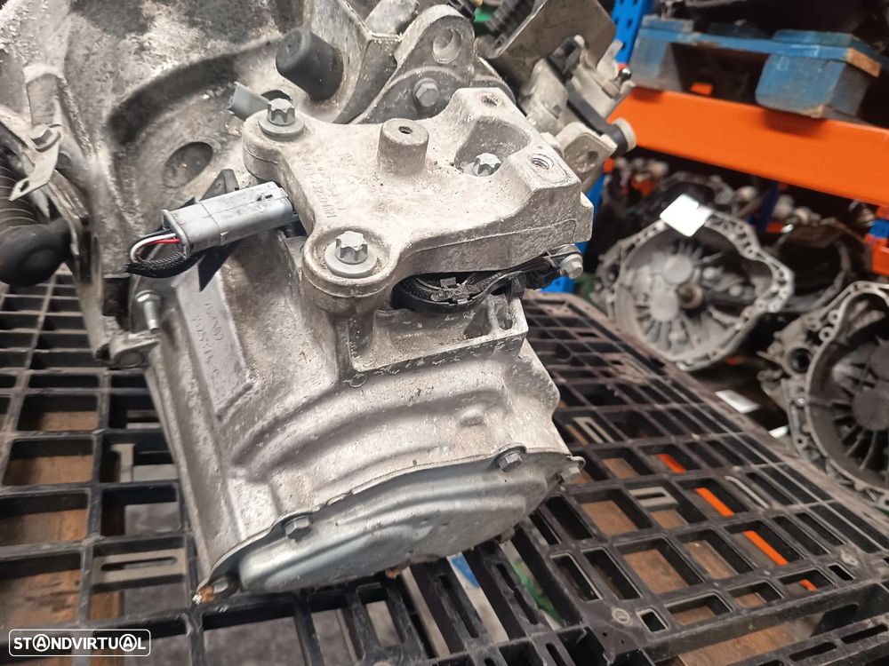 Caixa de Velocidades Citroen C3 1.5Blue-Hdi Ref: 20R102 - 5