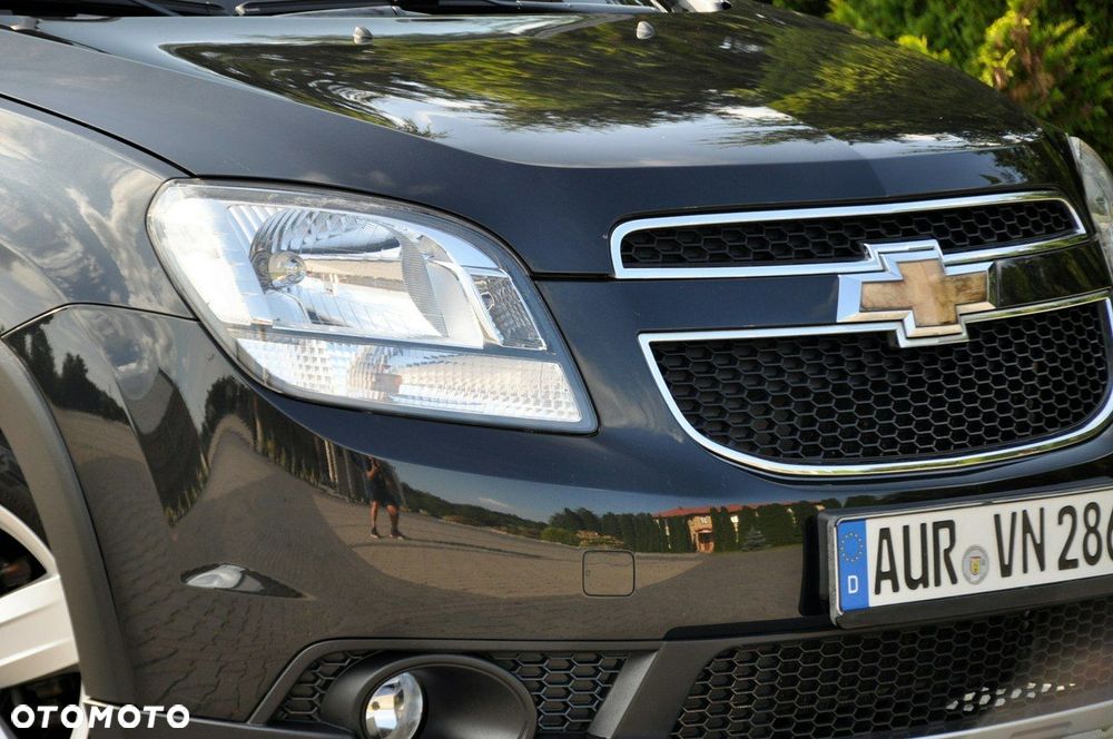 Chevrolet Orlando - 12