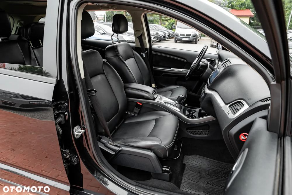 Fiat Freemont 3.6 V6 Lounge - 27