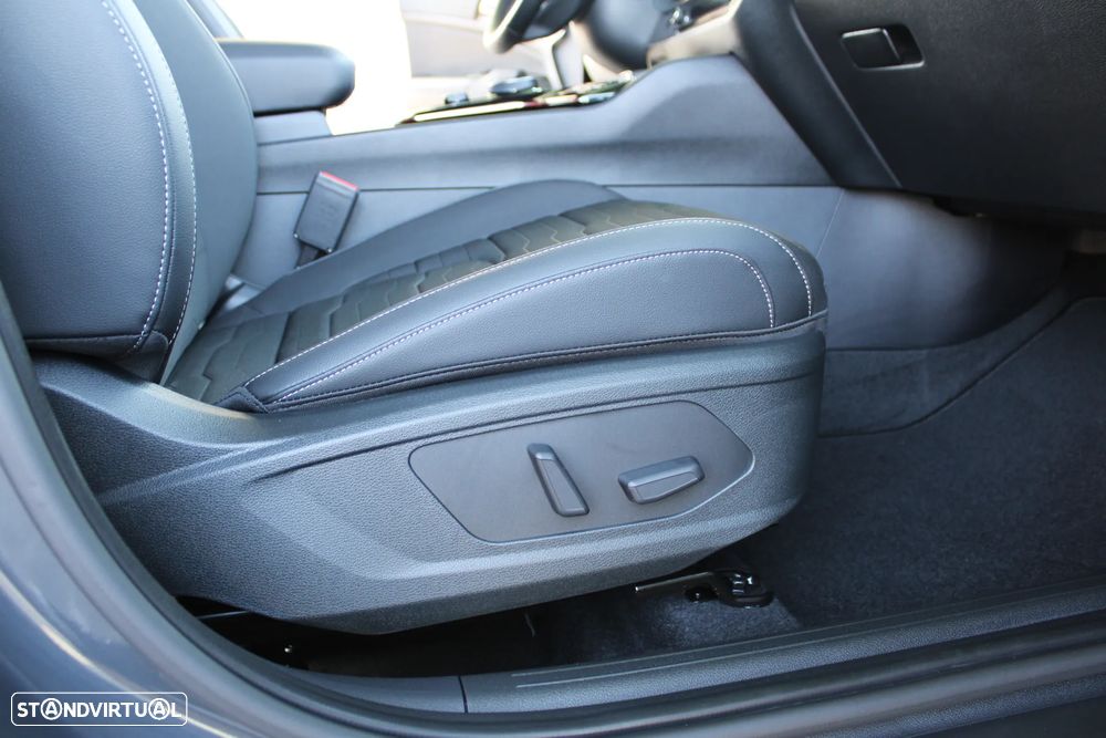 Kia Sportage 1.6 T-GDi HEV Drive - 42