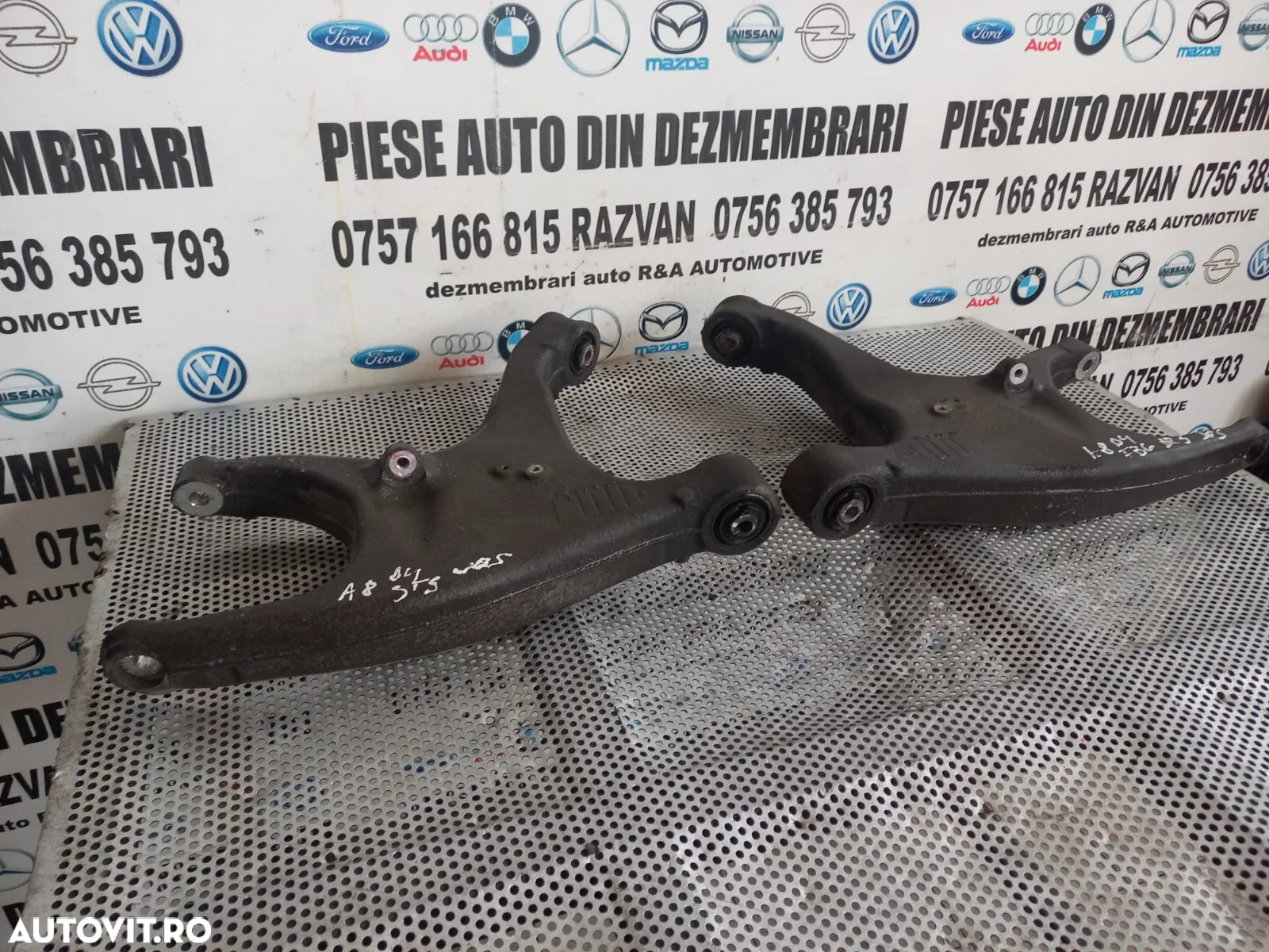 Brate Brat Stanga Dreapta Punte Spate Audi A8 4H D4 An 2010-2011-2012-2013-2014-2015-2016-2017 Dezmembrez Audi A8 4H D4 3.0 Tdi Quattro Motor CDT Cutie MXU Volan Stanga - Dezmembrari Arad - 3