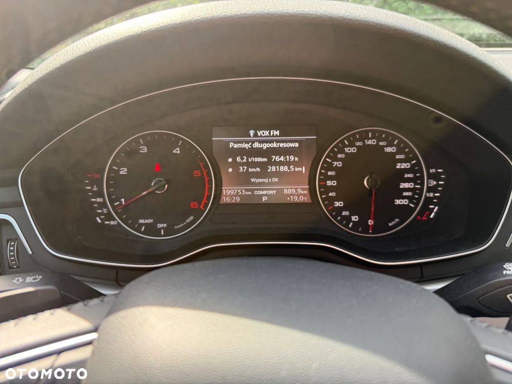 Audi A4 Avant 40 TDI S tronic - 13