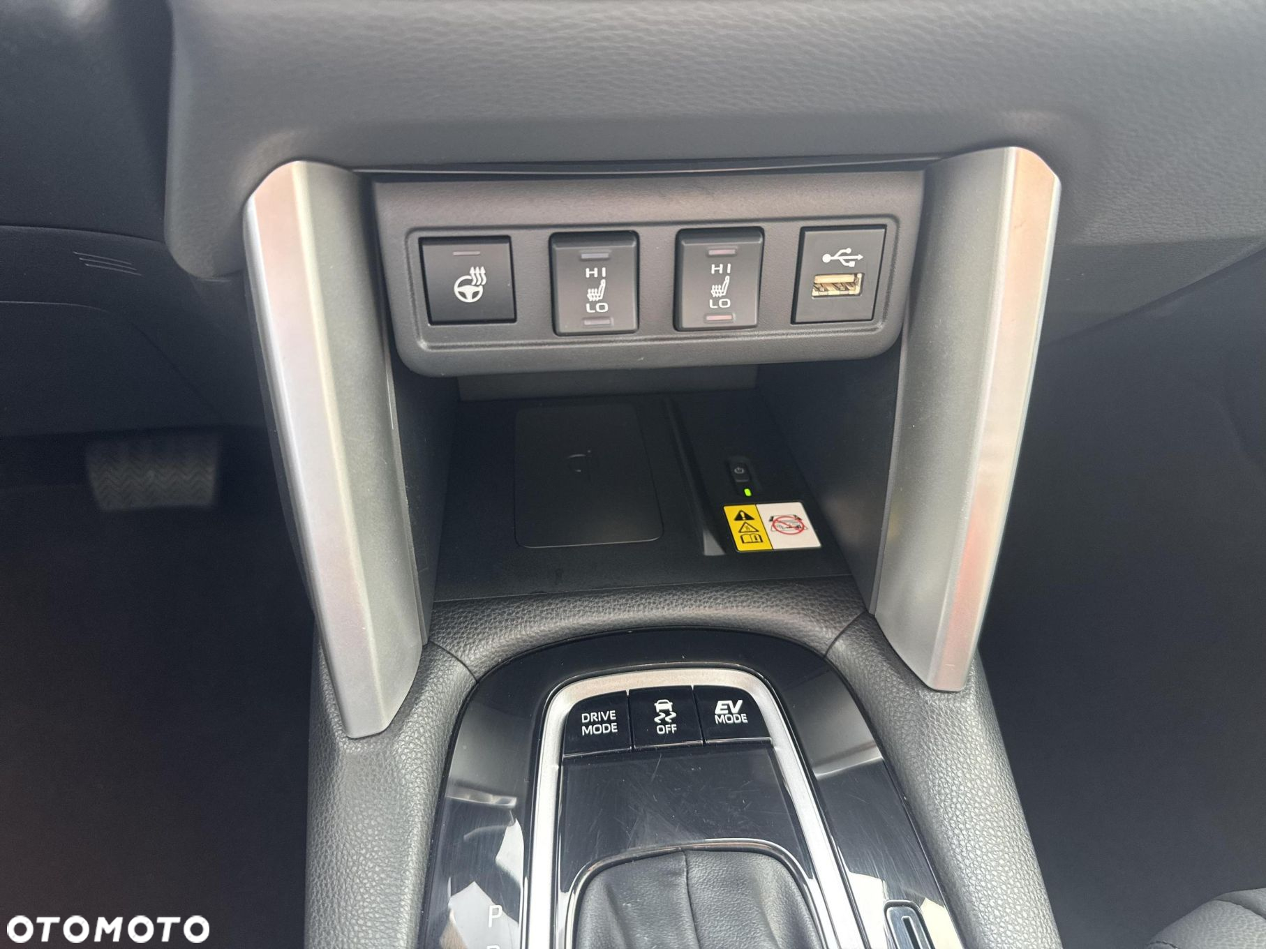 Toyota Corolla Cross 2.0 Hybrid Premiere Edition AWD - 15