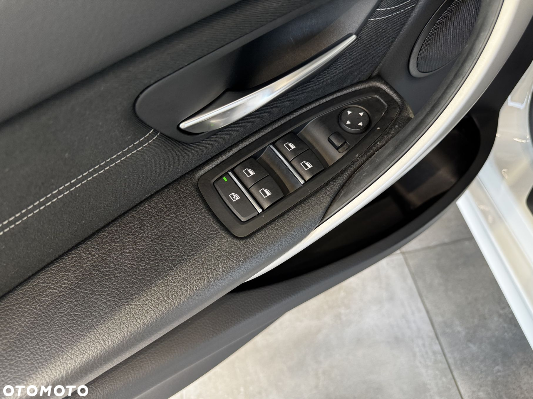 BMW Seria 3 - 17
