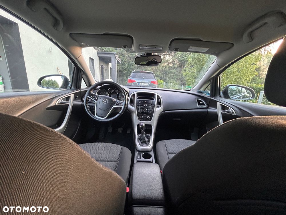 Opel Astra 1.7 CDTI - 19