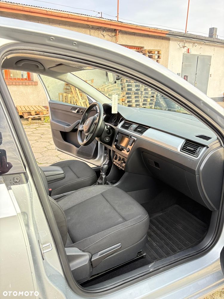 Skoda RAPID 1.6 TDI DPF Ambition - 5