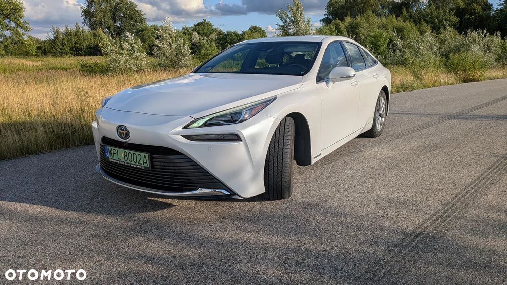 Toyota Mirai Executive - 13