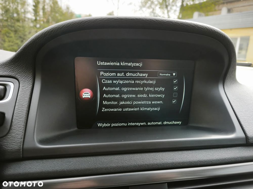 Volvo XC 70 D4 Drive-E Summum - 34