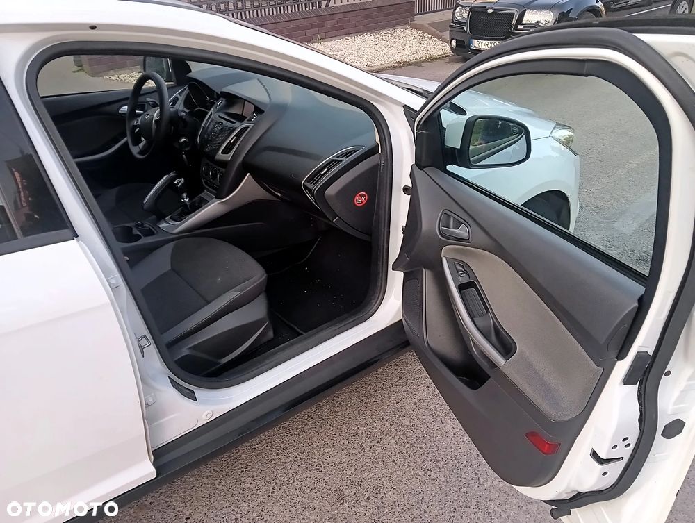 Ford Focus 1.6 TDCi DPF Start-Stopp-System Trend - 24