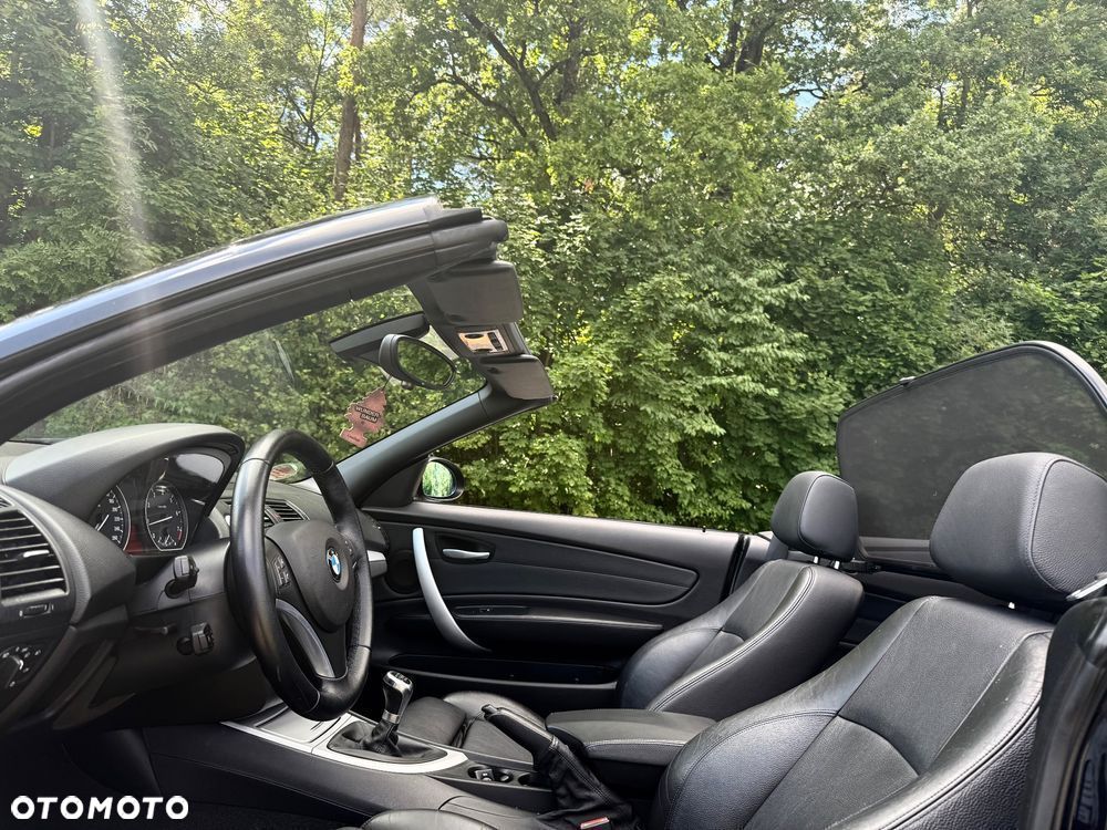 BMW Seria 1 120i Edition Sport - 16