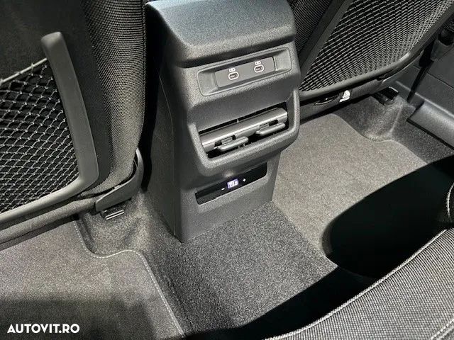 Audi Q3 2.0 40 TFSI S tronic quattro S Line - 9