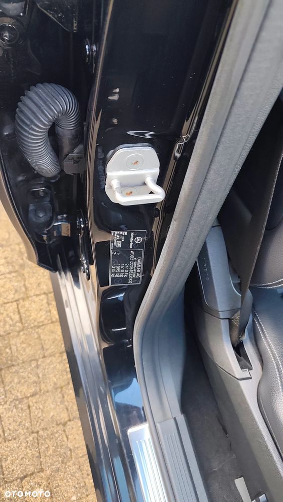 Mercedes-Benz Klasa E 220 BlueTEC BlueEFFICIENCY Edition 9G-TRONIC Avantgarde - 39