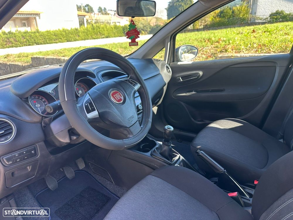 Fiat Punto 1.3 M-Jet Lounge S&S - 8