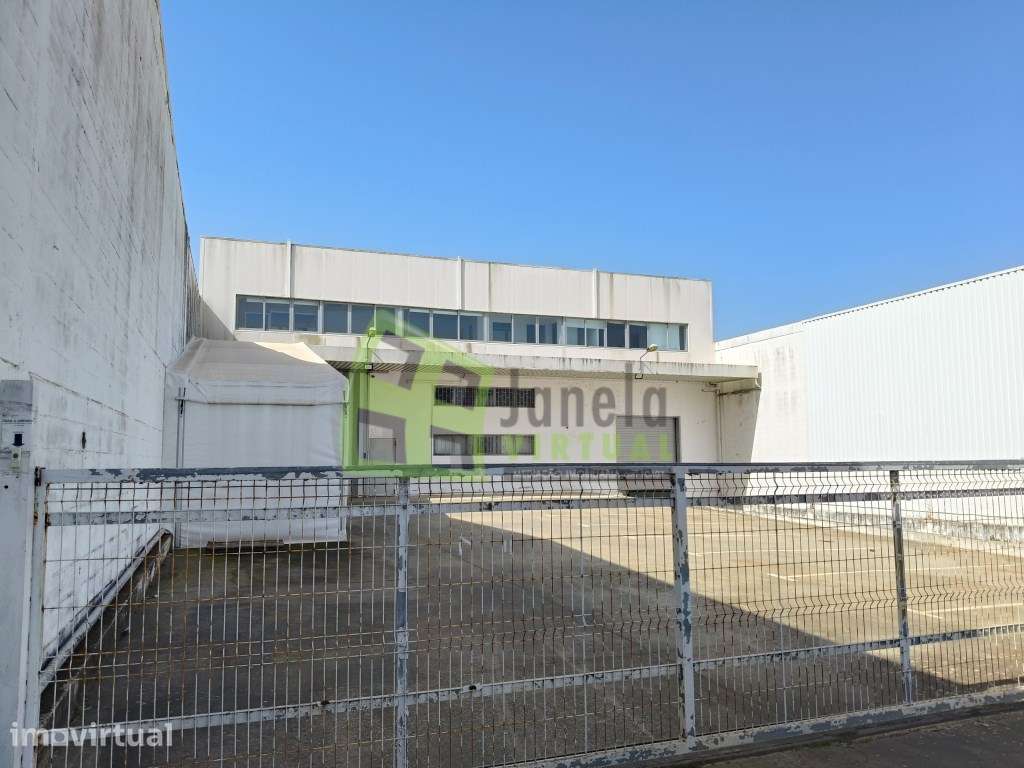 Armazém com 1.600 m² - Alenquer - Grande imagem: 3/24