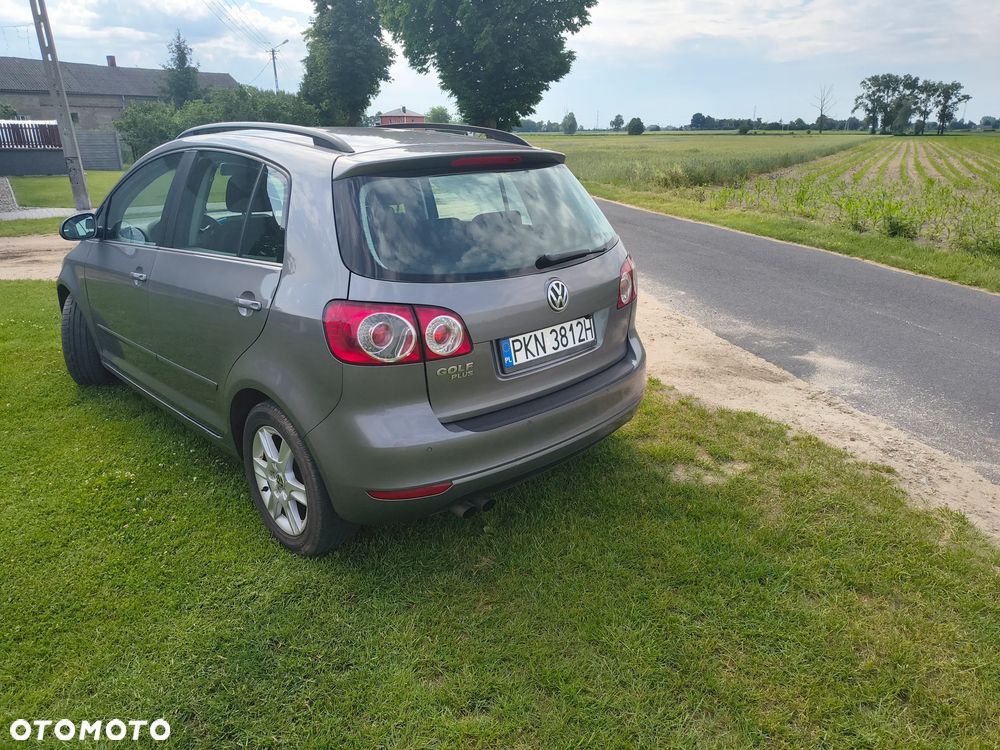 Volkswagen Golf Plus - 10