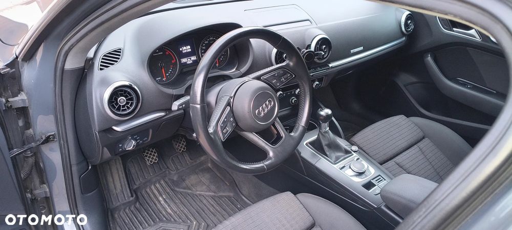 Audi A3 Sportback 1.6 TDI sport - 10