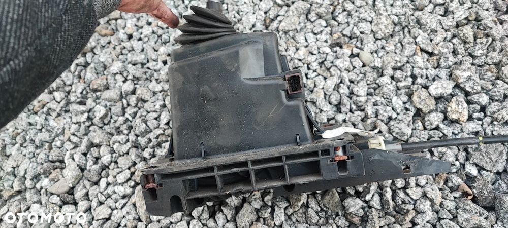 LAGUNA II 2.0 TURBO WYBIERAK LEWAREK LINKA BIEGÓW 8200502632 8200535156 - 5