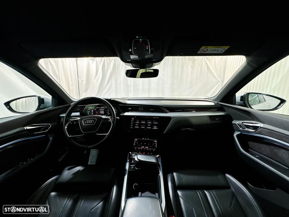 Audi e-tron 50 quattro S line - 11