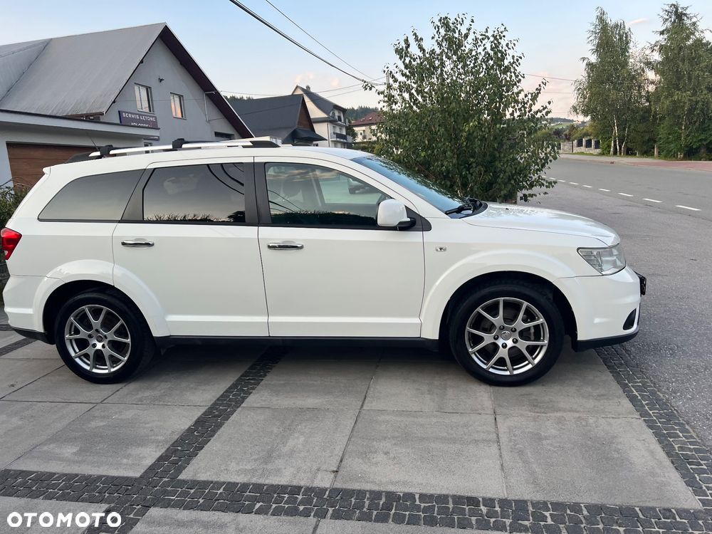 Fiat Freemont 2.0 Multijet Lounge AWD - 4