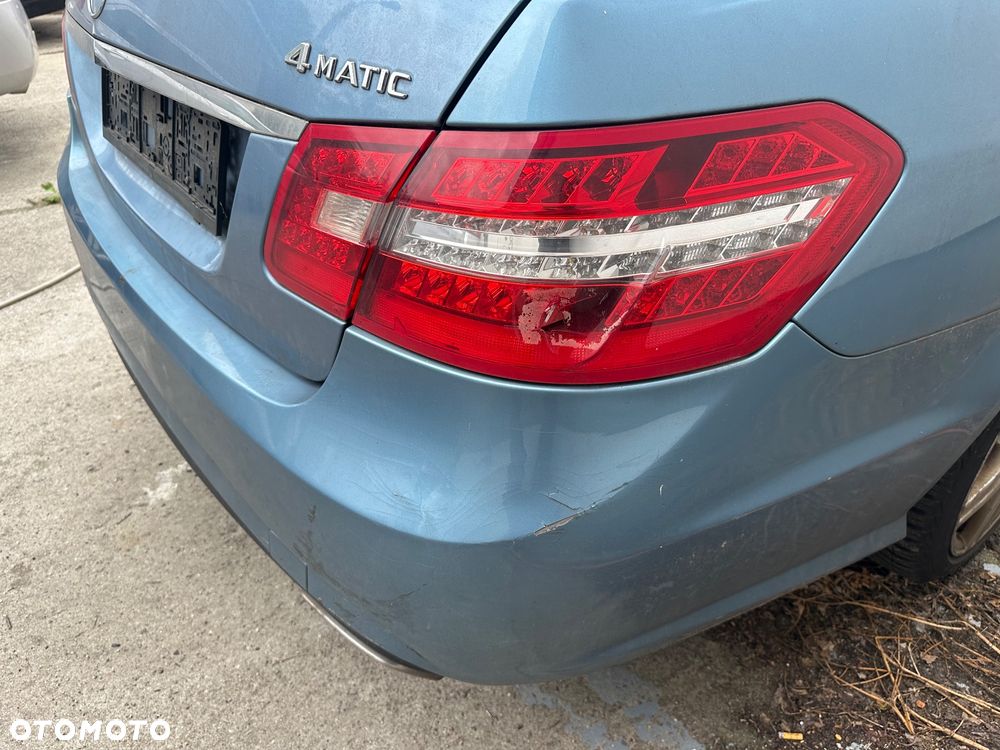 Mercedes-Benz Klasa E 350 CDI DPF 4Matic BlueEFFICIENCY 7G-TRONIC - 11