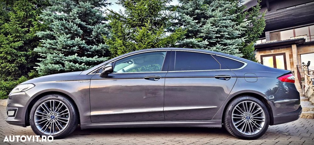 Ford Mondeo 2.0 HEV Vignale - 16