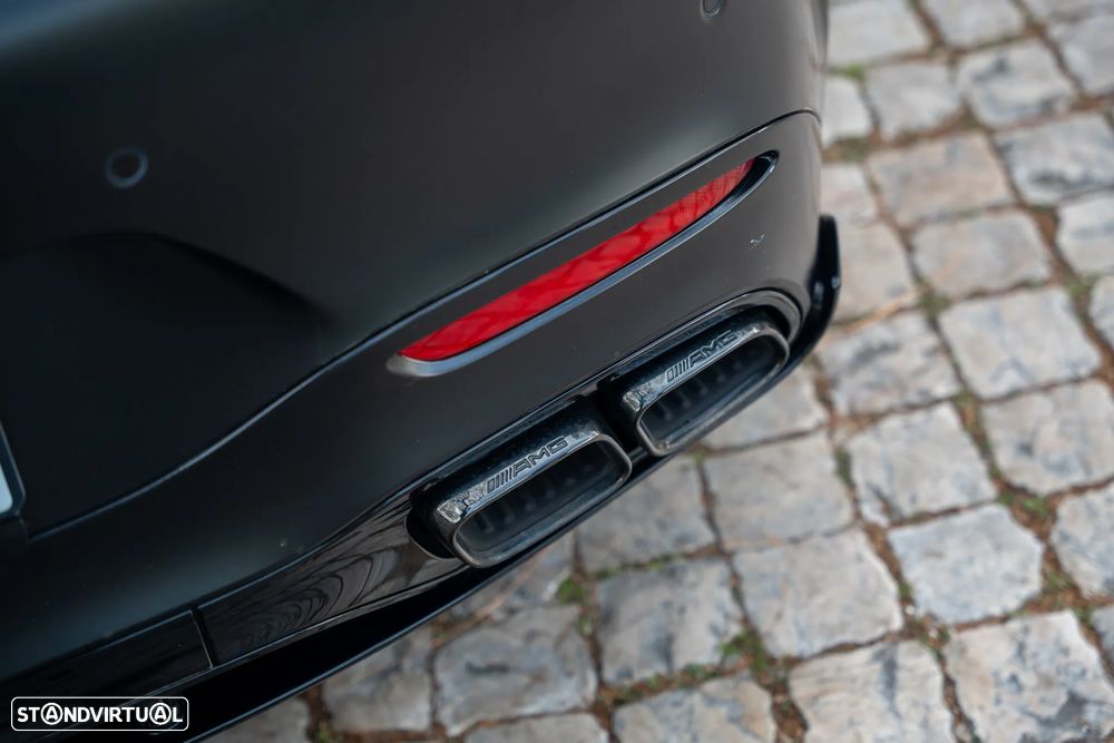 Mercedes-Benz SL 63 AMG 4Matic+ - 22