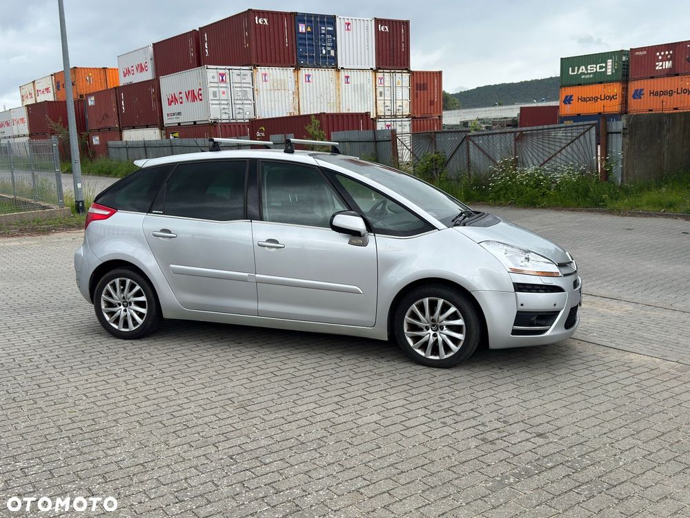 Citroën C4 Picasso 2.0 HDi Exclusive - 4