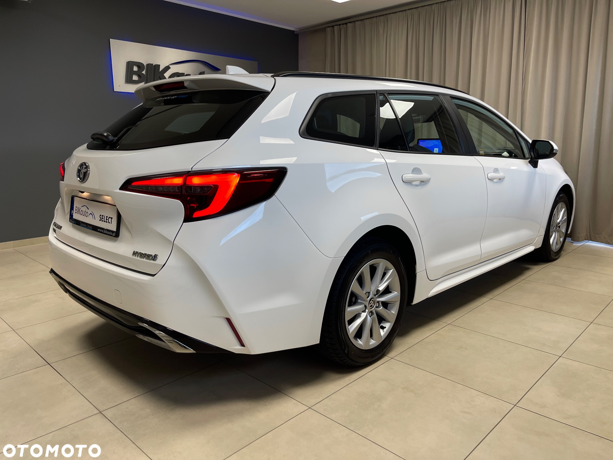Toyota Corolla 1.8 Hybrid Comfort - 6