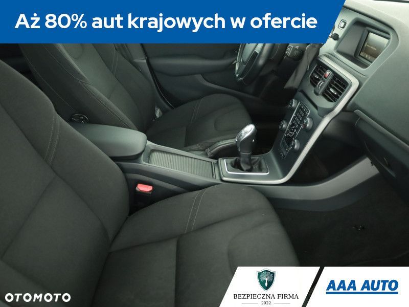 Volvo V40 - 11