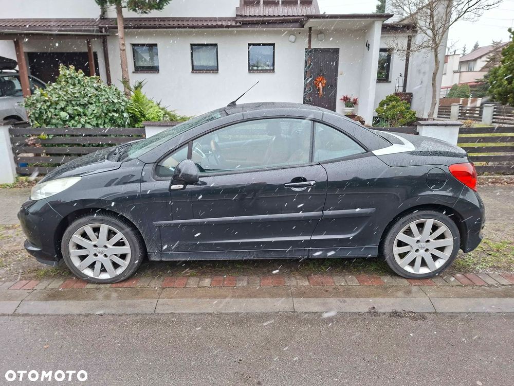 Peugeot 207 CC - 5
