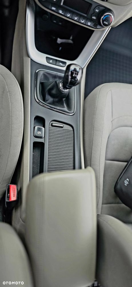 Kia Ceed 1.6 GDI L - 25